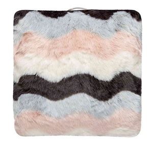 ugg doran floor pillow